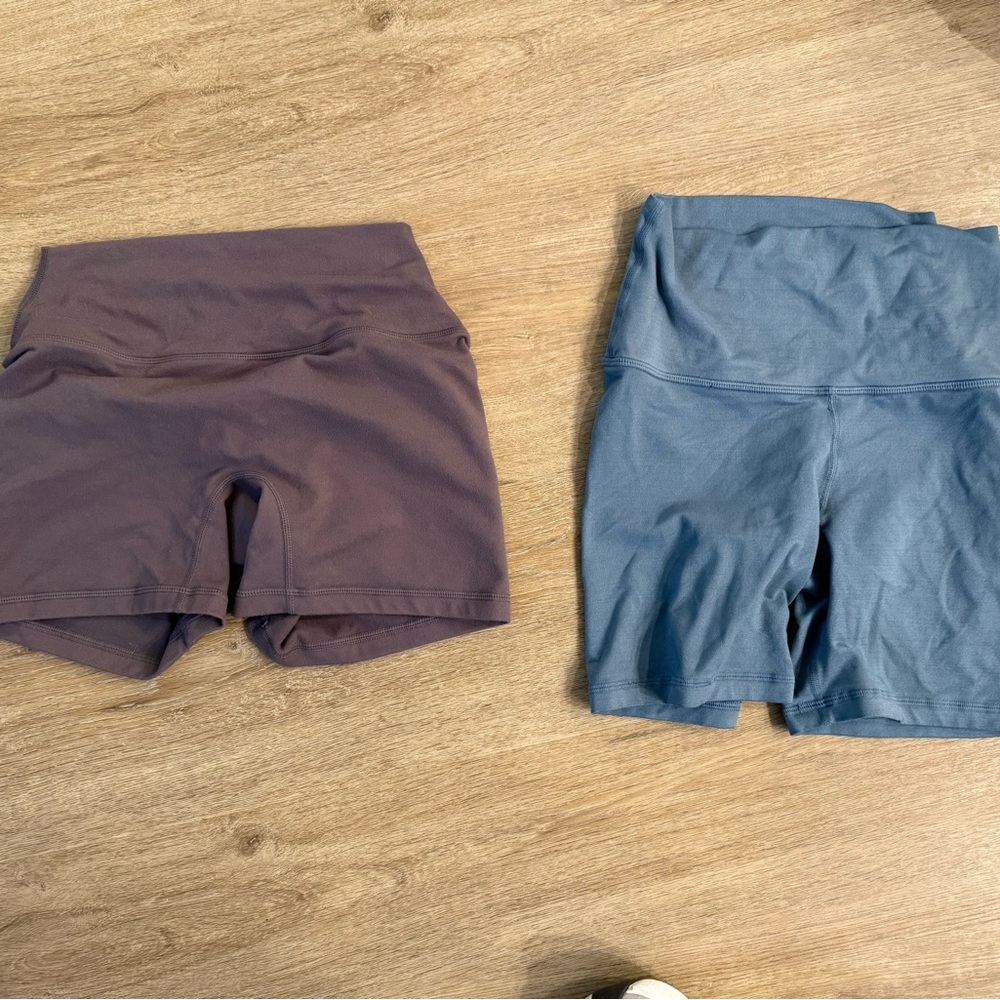 Women's High-Waisted Shorts - Blue and Brown